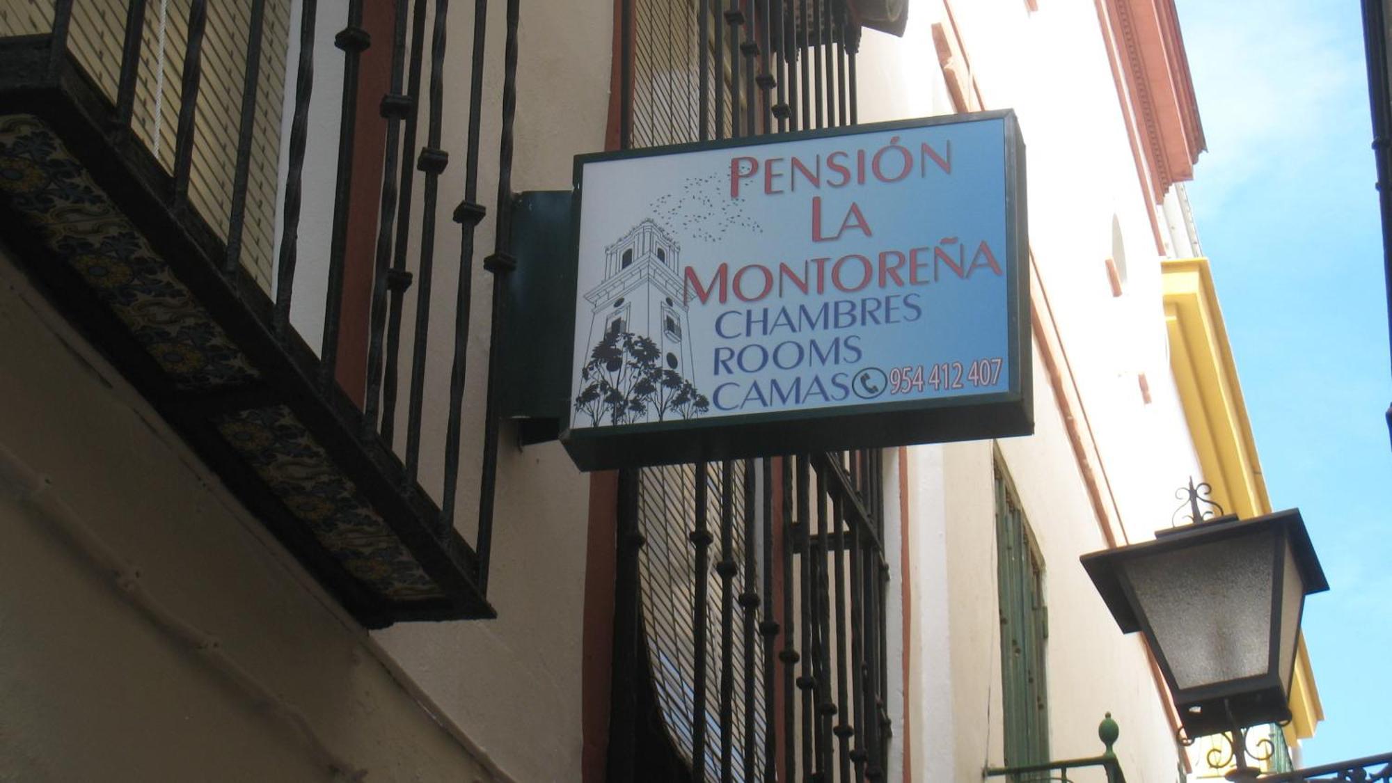 Pension La Montorena Seville Exterior photo